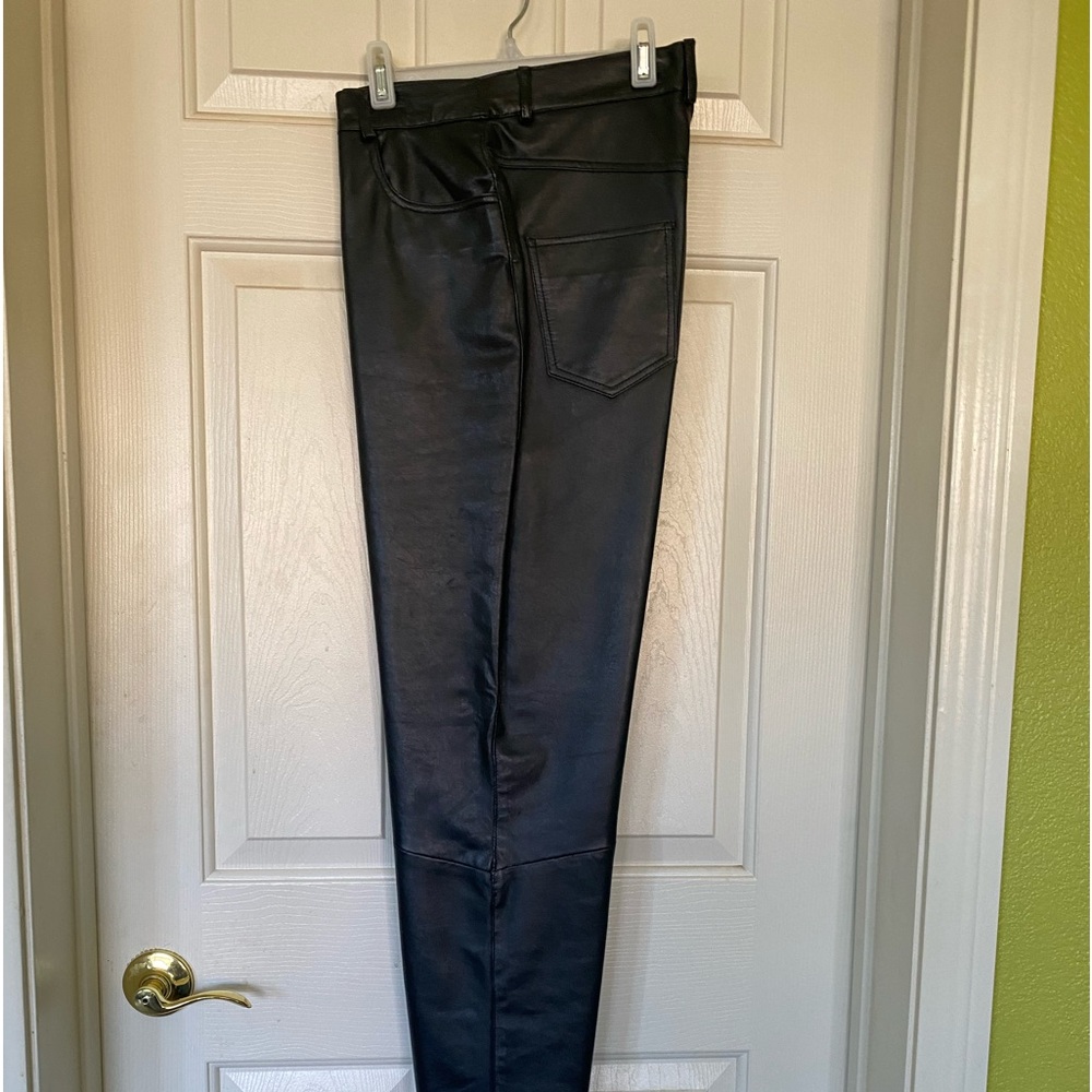 Margaret Godfrey Vintage 100% Authentic Black Leather Pants 
Size 10